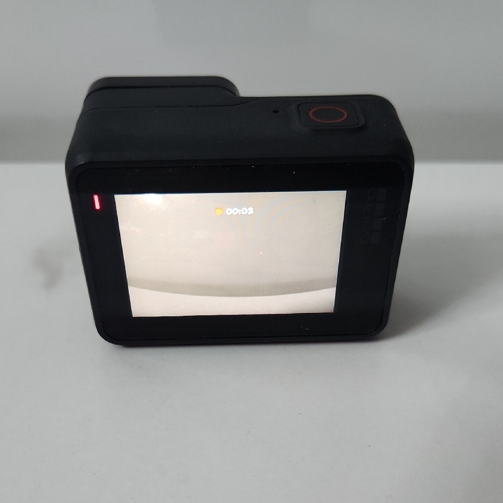 GoPro HERO7 Black with Accessories - Picture 2 of 8